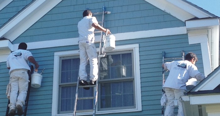 The Role of a House Painter in a Home Renovation Project - Playqup